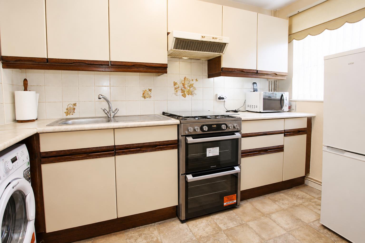 Apeldoorn Drive, Wallington